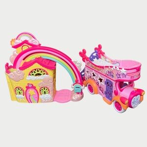 My Little Pony PonyVille Rainbow Dash House and Starsong’s Stageshow Bus